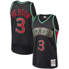 Allen Iverson Philadelphia 76ers Mitchell &amp; Ness Hardwood Classics Christmas Swingan Collection Jersey – Black 2019