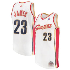 LeBron James Cleveland Cavaliers Mitchell &amp; Ness Swingman Jersey – White 2019