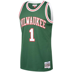 Oscar Robertson Milwaukee Bucks Mitchell & Ness 1971-72 Hardwood Classics Swingman Jersey – Hunter Green 2019