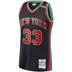 Patrick Ewing New York Knicks Mitchell & Ness Hardwood Classics Christmas Swingan Collection Jersey – Black 2019