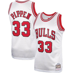 Scottie Pippen Chicago Bulls Mitchell &amp; Ness Hardwood Classics Platinum Swingman Jersey 2019